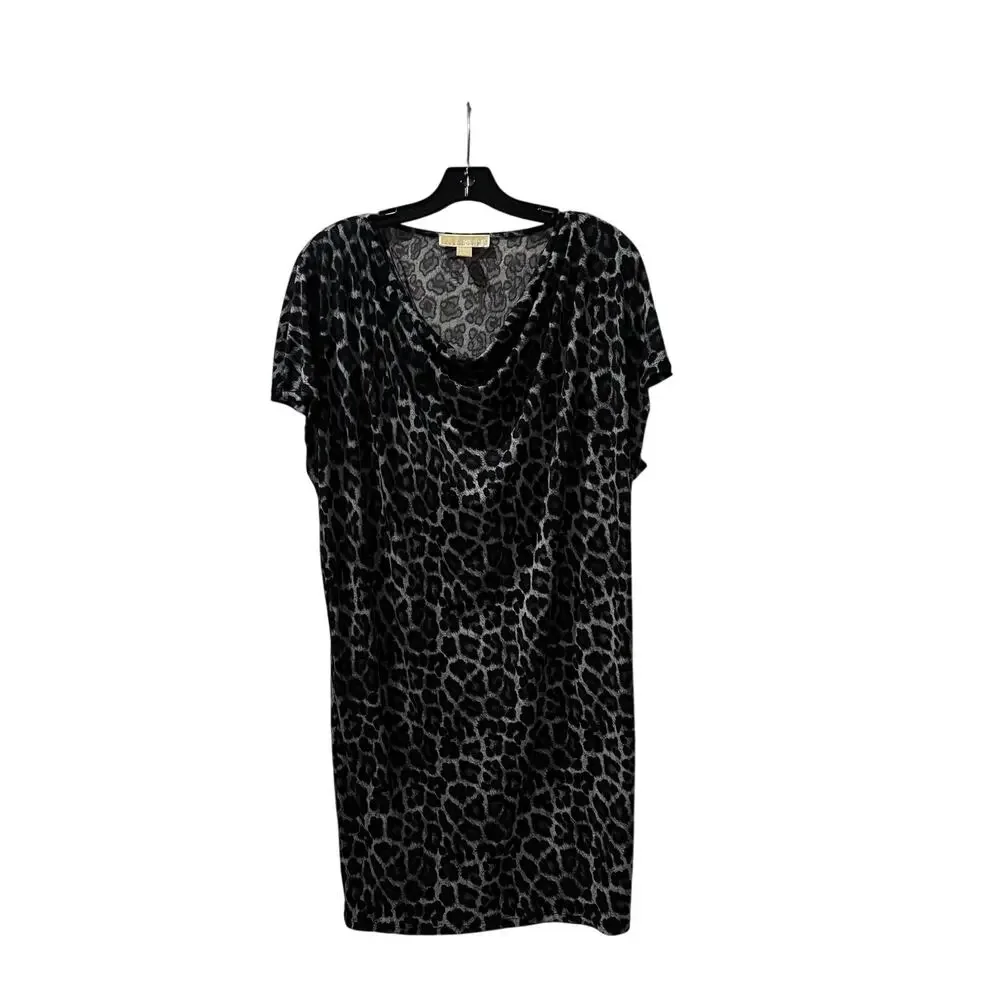 Michael Kors S short sleeve grey black animal print wider top narrow hemline euc